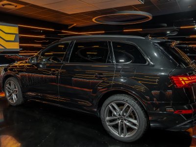 Audi Q7 55 30 TFSIe QUATTRO S LINE FACELIFT   - 3