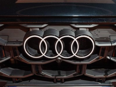 Audi Q7 55 30 TFSIe QUATTRO S LINE FACELIFT   - 13