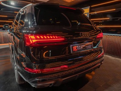Audi Q7 55 30 TFSIe QUATTRO S LINE FACELIFT   - 15