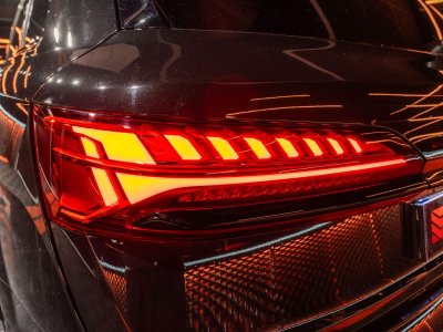 Audi Q7 55 30 TFSIe QUATTRO S LINE FACELIFT   - 16