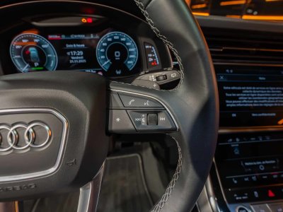 Audi Q7 55 30 TFSIe QUATTRO S LINE FACELIFT   - 31