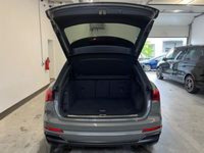 Audi Q3 S-line 45 TFSI E - 12