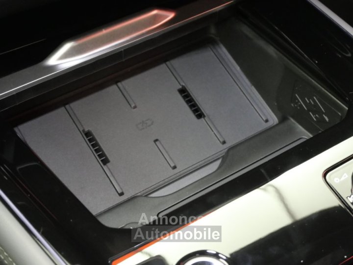 Audi Q3 HYBRIDE e-hybrid 272 ch S tronic 6 S line - 16