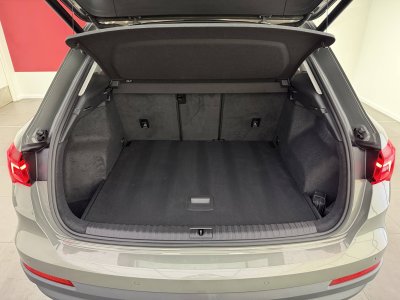 Audi Q3 35 TFSI 150 ch S tronic 7 Design   - 8