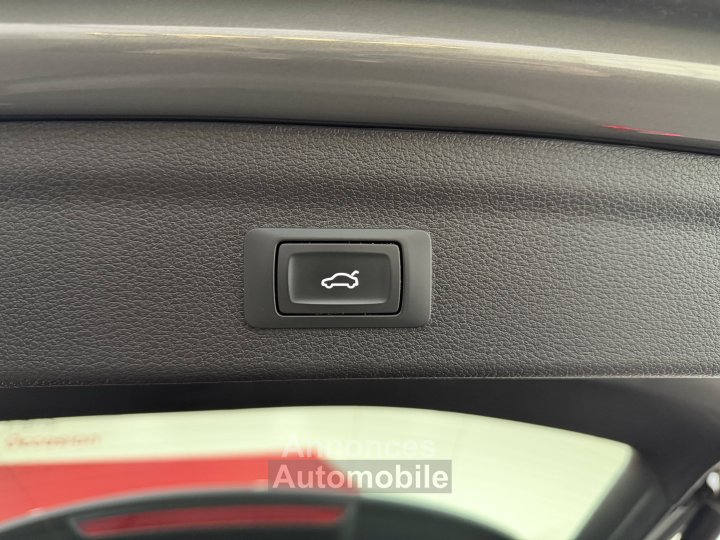 Audi Q3 35 TFSI 150 ch S tronic 7 Design - 9