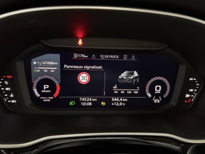 Audi Q3 35 TFSI 150 ch S tronic 7 Design   - 32