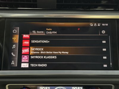 Audi Q3 35 TFSI 150 ch S tronic 7 Design   - 42