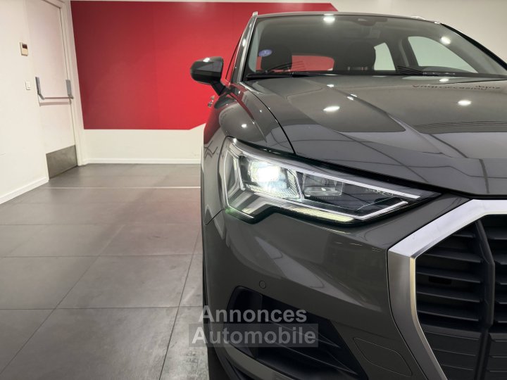 Audi Q3 35 TFSI 150 ch S tronic 7 Design - 52