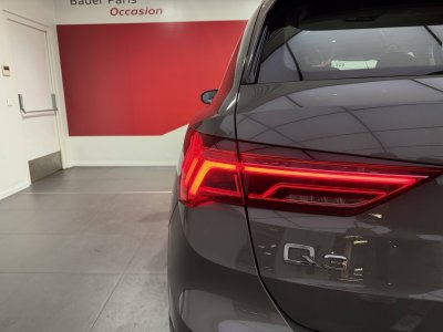 Audi Q3 35 TFSI 150 ch S tronic 7 Design   - 53