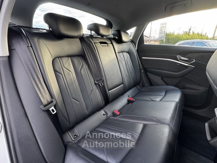 Audi e-tron S SPORTBACK 55 408CH E-QUATTRO - 11