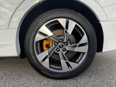 Audi e-tron S SPORTBACK 55 408CH E-QUATTRO   - 16