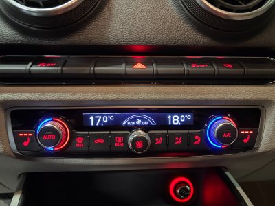 Audi A3 BERLINE 20 TDI 150 Attraction S tronic 6 - REGULATEUR - INTERIEUR CUIR - SIEGES CHAUFFANT - 21