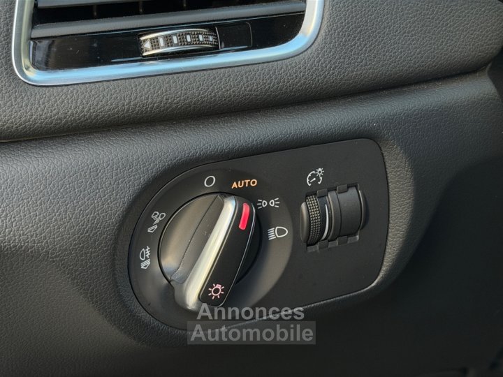 Audi Q3 BUSINESS 20 TDI Ultra 150 ch - Attelage - Coffre et rétro électrique - GARANTIE 12 MOIS - 22