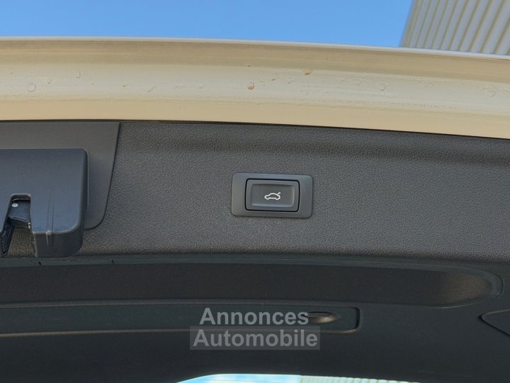 Audi Q3 BUSINESS 20 TDI Ultra 150 ch - Attelage - Coffre et rétro électrique - GARANTIE 12 MOIS - 26