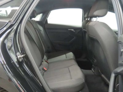 Audi A3 30TDi Sedan Advanced - 8