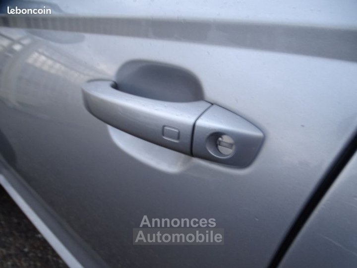 Audi RS6 AVANT 40 V8 TFSI 605CH PERFORMANCE QUATTRO TIPTRONIC - 16