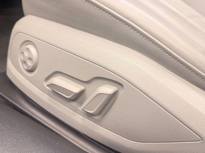 Audi A5 40 TFSI 204ch Design S tronic 7   - 14