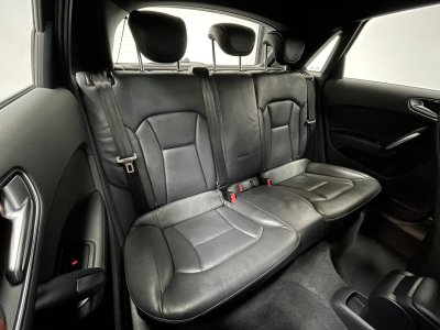 Audi A1  14 TFSI 185ch S line S tronic 7   - 10