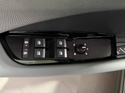 Audi Q3 HYBRIDE e-hybrid 272 ch S tronic 6 S line   - 14