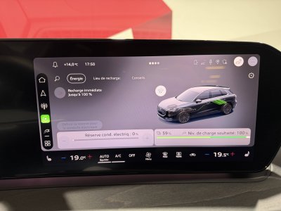 Audi Q3 HYBRIDE e-hybrid 272 ch S tronic 6 S line   - 37