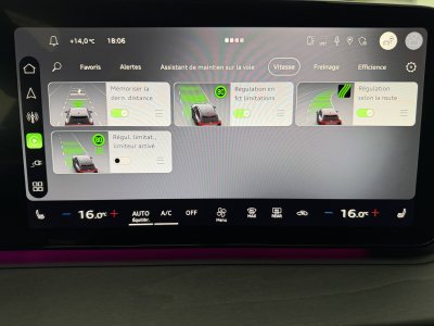 Audi Q3 HYBRIDE e-hybrid 272 ch S tronic 6 S line   - 54