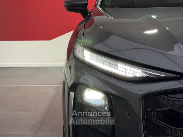 Audi Q3 HYBRIDE e-hybrid 272 ch S tronic 6 S line - 64