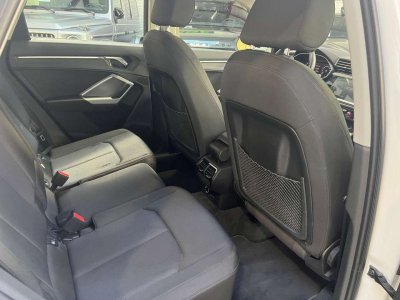 Audi Q3 35 TFSI 150 ch S tronic 7 Design   - 23