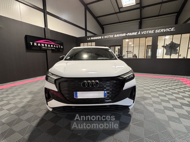 Audi Q4 E-Tron SPORTBACK 40 204 ch 82 kWh S line - première main - parfait état - toit ouvrant - 8