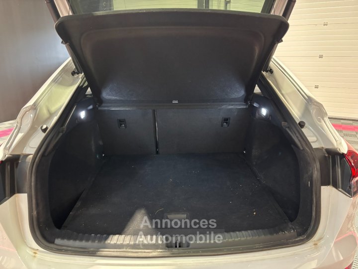 Audi Q4 E-Tron SPORTBACK 40 204 ch 82 kWh S line - première main - parfait état - toit ouvrant - 11