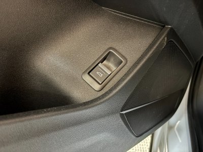 Audi Q4 E-Tron SPORTBACK 40 204 ch 82 kWh S line - première main - parfait état - toit ouvrant   - 39