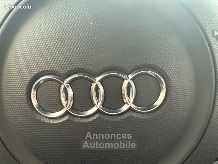 Audi R8 coupe 52 fsi 525ch quattro v10 pack carbone entretiens constructeur2eme main - 30