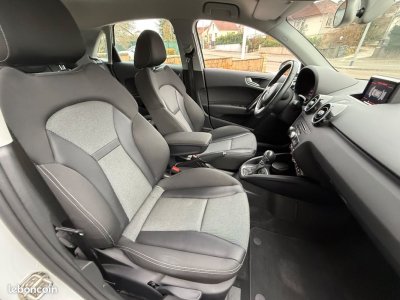 Audi A1 Sportback 14 tfsi 125 ch s line   - 12