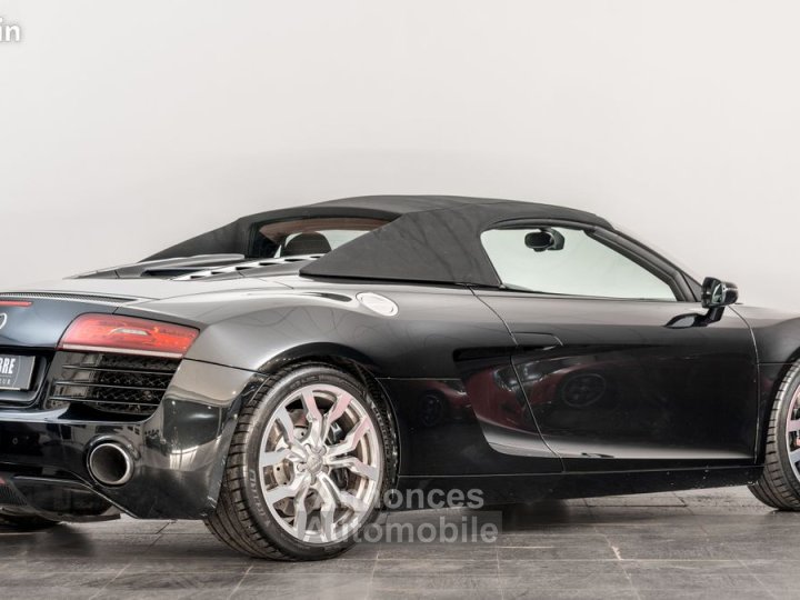 Audi R8 Spyder 42 V8 FSI 430ch - 3
