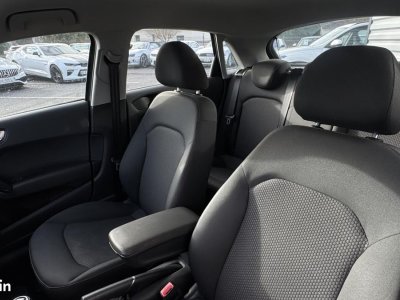 Audi A1 Sportback Phase 2 Business line 14 TDI 90 cv 5 Portes Distribution   - 6