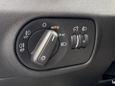 Audi A1 Sportback Phase 2 Business line 14 TDI 90 cv 5 Portes Distribution   - 11