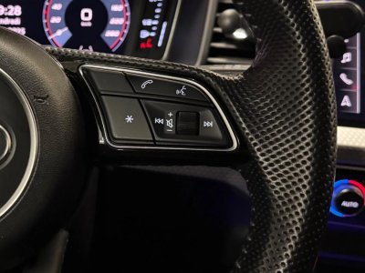 Audi A1 SPORTBACK 20 40 TFSI 200 EDITION ONE / Suivie CompletBVA - 19