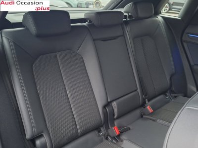 Audi Q3 35 TDI 150 ch S tronic 7 S line   - 9