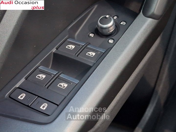Audi Q3 35 TDI 150 ch S tronic 7 S line - 36
