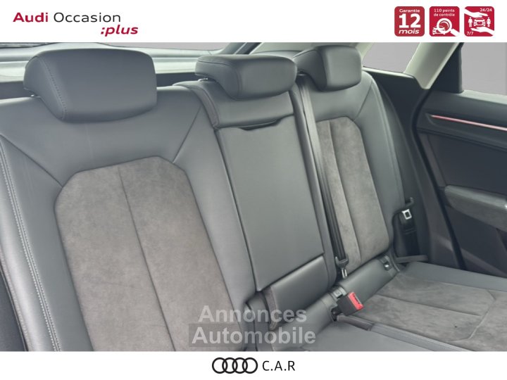 Audi Q3 35 TFSI 150 ch S tronic 7 Design Luxe - 8