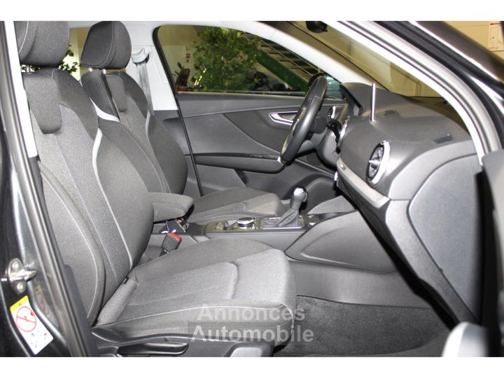 Audi Q2 Advanced 15 35 TFSI 150CH S-tronic - Faible Kms - Suivi - 10