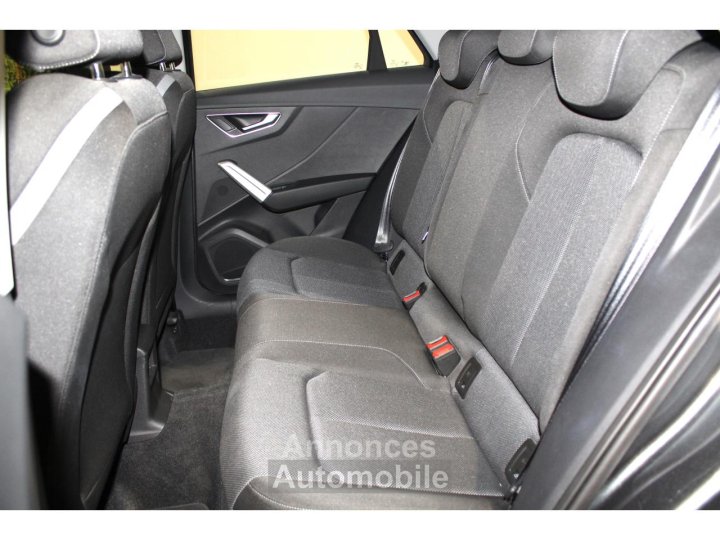 Audi Q2 Advanced 15 35 TFSI 150CH S-tronic - Faible Kms - Suivi - 11