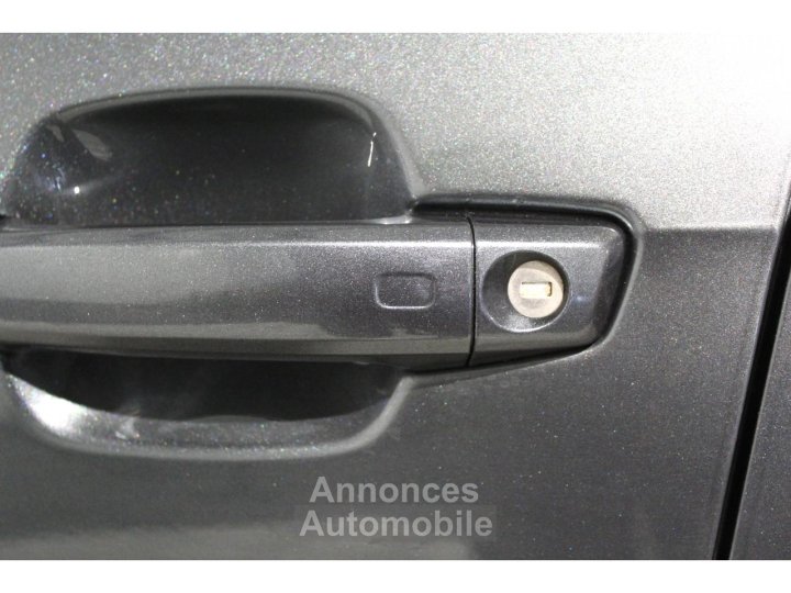 Audi Q2 Advanced 15 35 TFSI 150CH S-tronic - Faible Kms - Suivi - 12