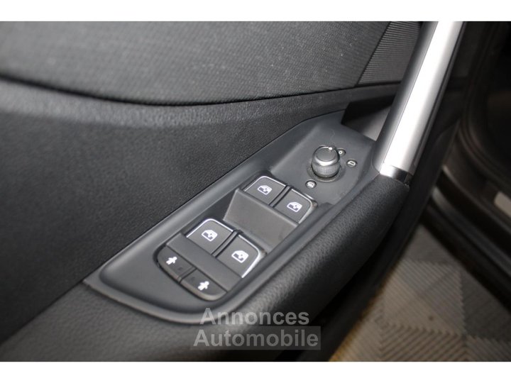 Audi Q2 Advanced 15 35 TFSI 150CH S-tronic - Faible Kms - Suivi - 30