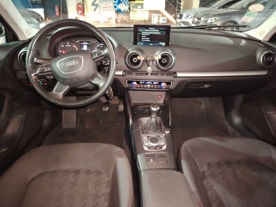 Audi A3 III 16 TDI 105ch FAP Business Line - 10