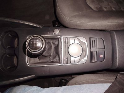 Audi A3 III 16 TDI 105ch FAP Business Line - 16