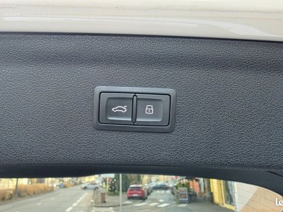 Audi Q3 14 tfsi 150 s-line s-tronic bva origine fr 2 eme main garantie 6 mois   - 36