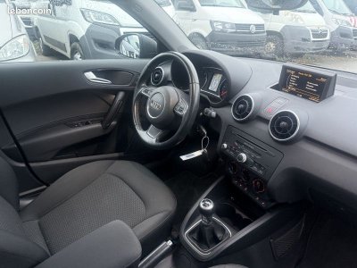 Audi A1 Sportback 12 TFSI 86CH AMBITION LUXE   - 6