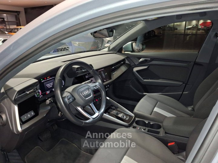 Audi A3 Sportback 40 TFSIe 204 S tronic 6 Design Luxe - 5
