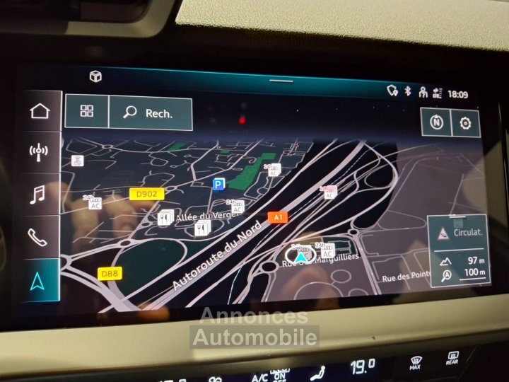 Audi A3 Sportback 40 TFSIe 204 S tronic 6 Design Luxe - 13