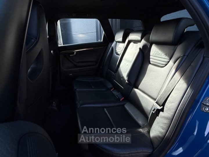 Audi Quattro rs4 AVANT 42 - 4